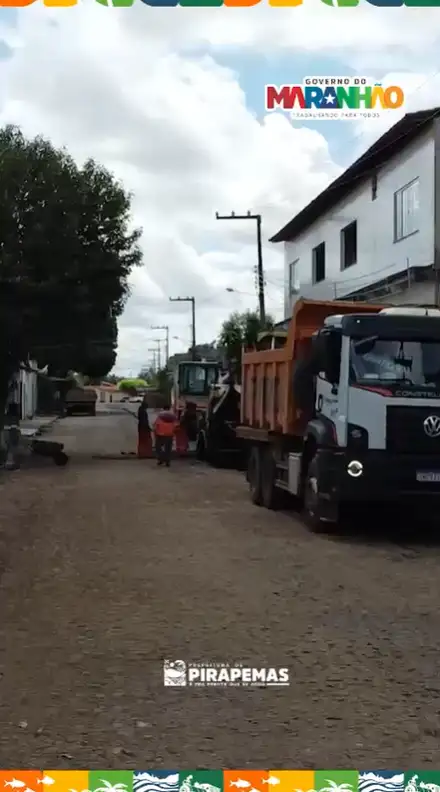 O asfalto segue avançando e transformando a realidade de Pirapemas! 🚜✨